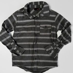 Fission Boy’s Button Down Top Gray White Long Sleeve Size Small